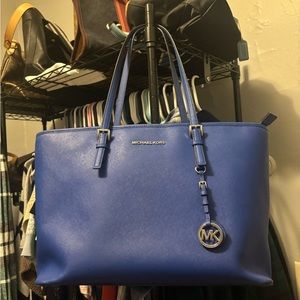 Michael Kors Jetset Travel Blue Tote